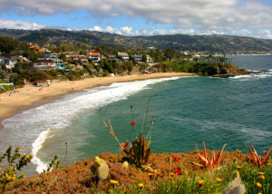 Lagina Beach Crescent Cove looking South towards Dana Point