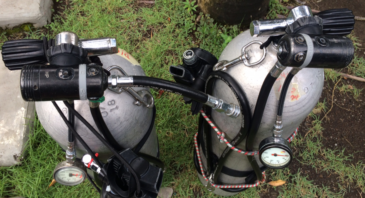 Choosing Regulators for Technical Diving • Scuba Diver Life