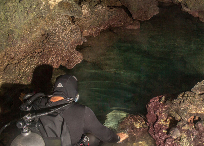 Kastom Shark cave
