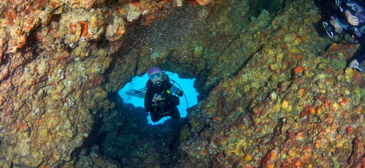 scuba diving in Krabi planning a dive trip