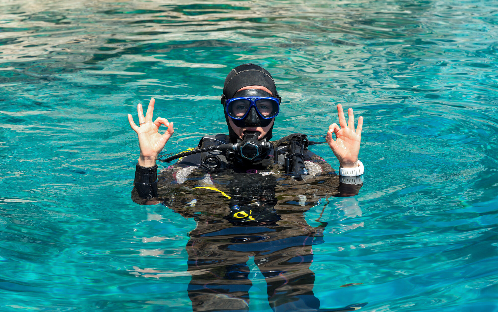 Scuba diving photo: diver ok signal