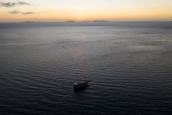 Scuba diving photo: liveaboard sunrise silhouette